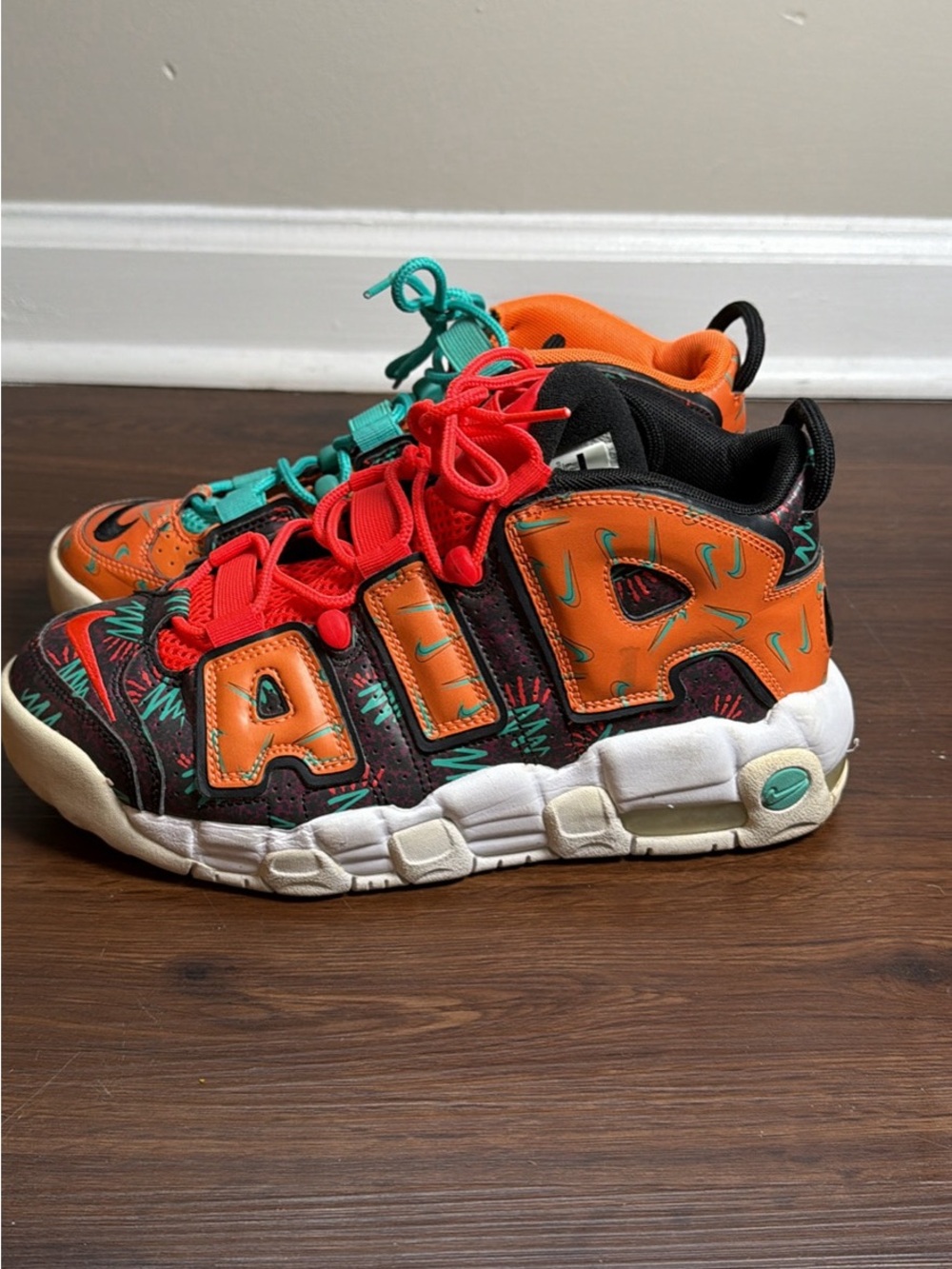 Nike Air More Uptempo GS "What The 90s" sneakers - Picture 4 of 5
